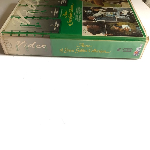 Anne of Green Gables 4 VHS Video Pack Collection Complete Box Set - Picture 3 of 10